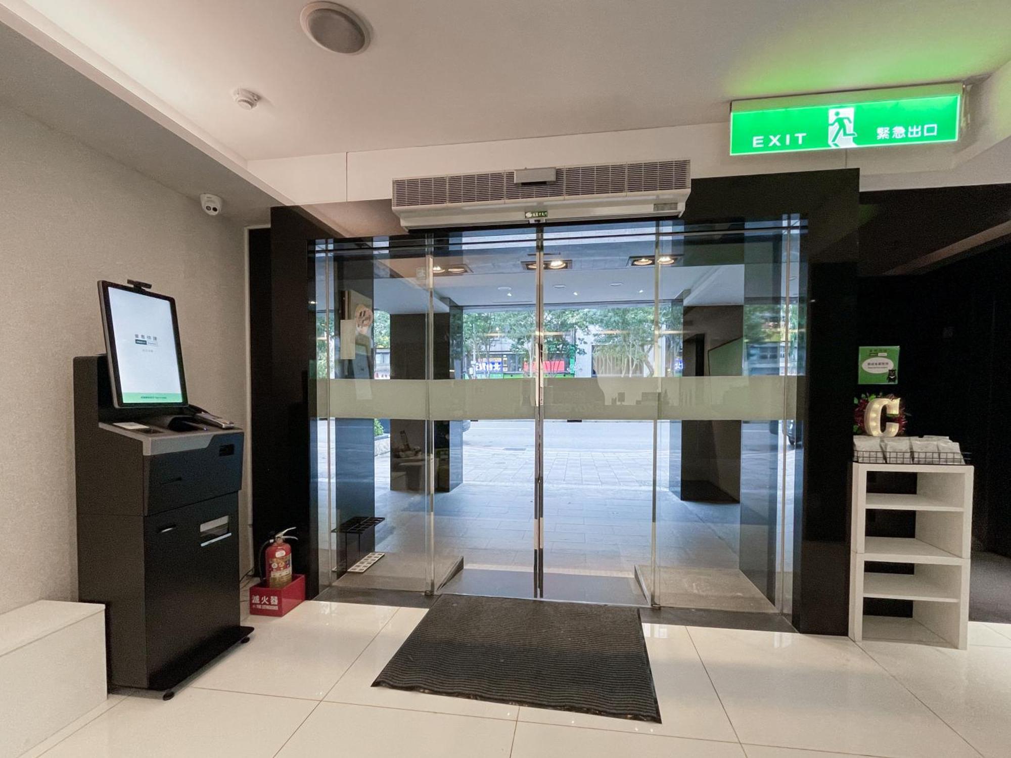 Check Inn Express Taipei Yongkang Dış mekan fotoğraf